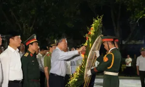 Tổng Bí thư, Chủ tịch nước tri ân anh hùng liệt sĩ ở Quảng Trị